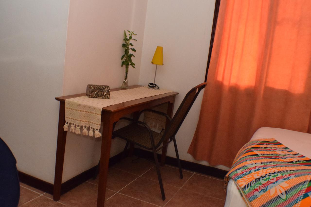 Martha'S Guesthouse San Ignacio Cameră foto