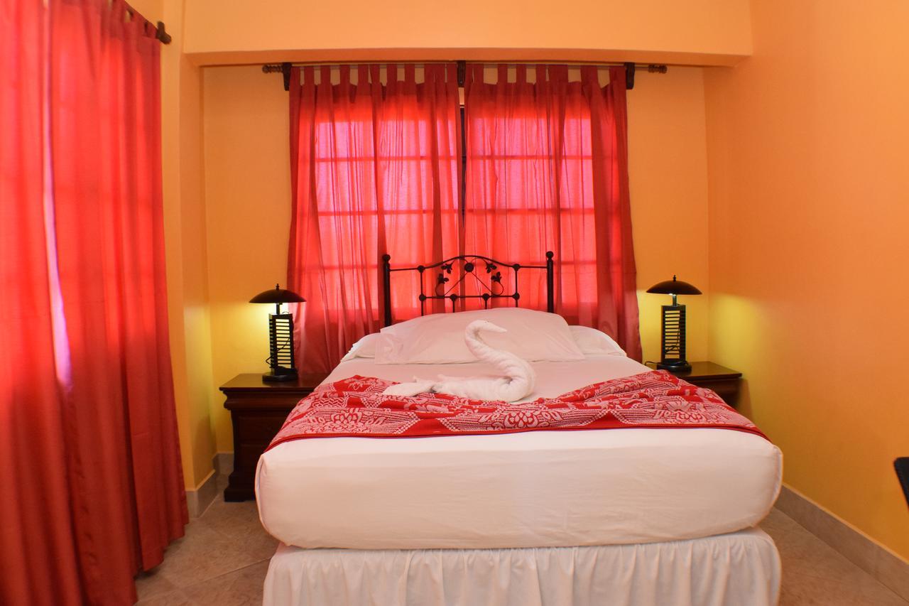 Martha'S Guesthouse San Ignacio Cameră foto